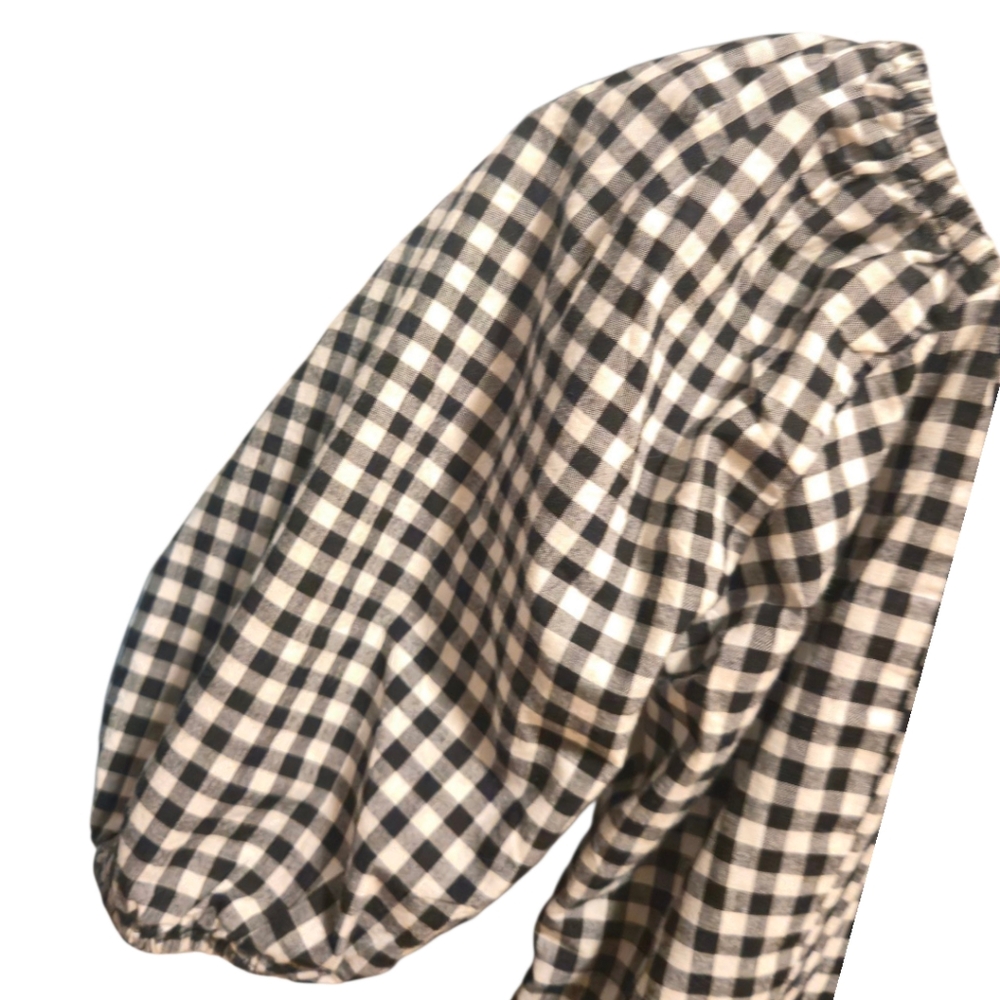 🌟NWT Black and White Puff Sleeve Crop Blouse - Picture 4 of 5